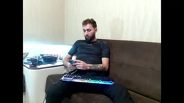 JamieNoxus online show from 02.16.25