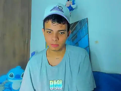 Snapshot of Alessandro_1610 chatting on 03.06.25 Alessandro 1610 online show from 03.06.25