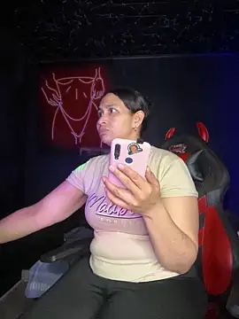 Carola-Ross online show from 03.23.25