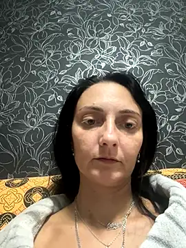 Snapshot of Miroslava1247 chatting on 11.17.25 Miroslava1247 online show from 11.17.25