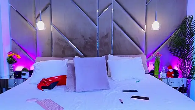 Lellie   online show from 10.01.25