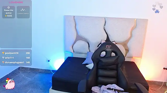 Issa tay1 online show from 02.10.25