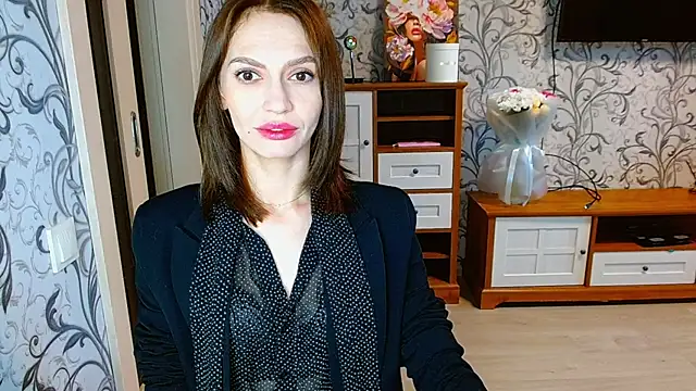 Lady Sunshine  online show from 10.05.25