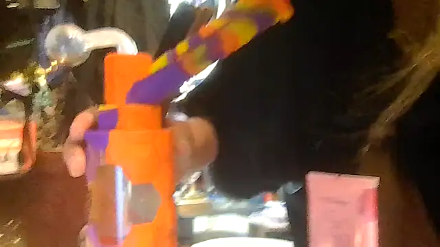 Snapshot of ShysluutGia chatting on 02.05.26 ShysluutGia online show from 02.05.26