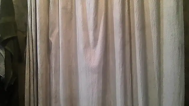 Snapshot of ShysluutGia chatting on 02.12.26 ShysluutGia online show from 02.12.26