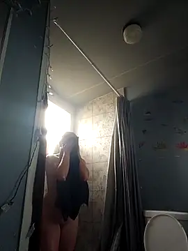 Snapshot of ShysluutGia chatting on 03.04.26 ShysluutGia online show from 03.04.26