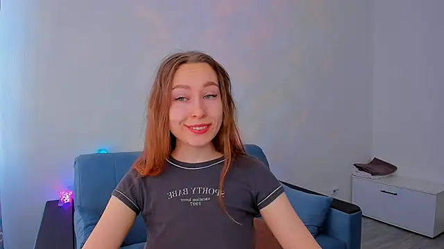 Snapshot of marilinaal chatting on 02.09.25 marilinaal online show from 02.09.25