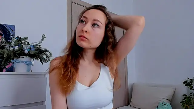 Snapshot of marilinaal chatting on 02.27.25 marilinaal online show from 02.27.25