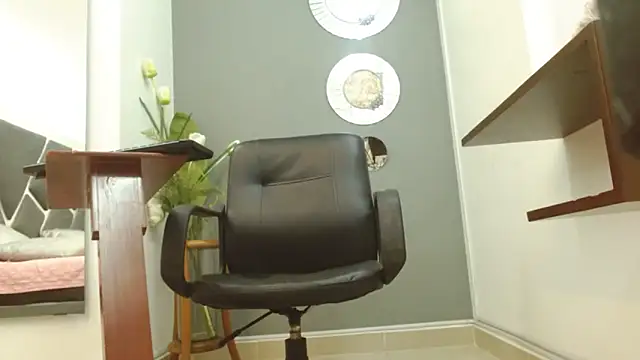 Snapshot of StephyJones1 chatting on 01.11.25 StephyJones1 online show from 01.11.25