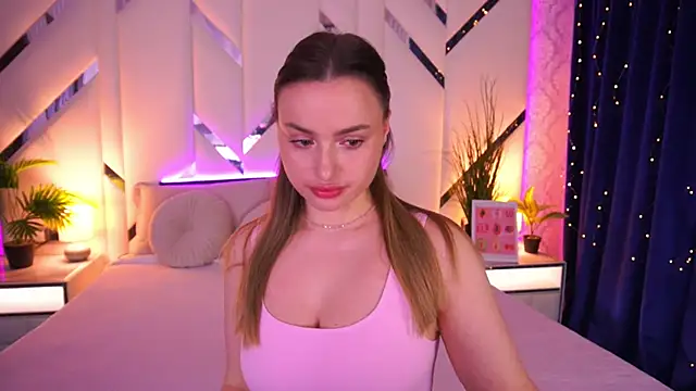 LindsieGreyy online show from 03.05.26