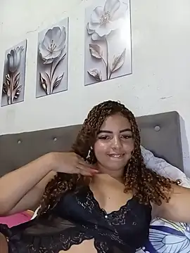 Snapshot of jade_Hellena chatting on 06.04.26 jade Hellena online show from 06.04.26