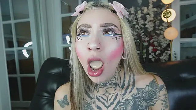 Snapshot of miss___angel chatting on 02.04.26 miss angel online show from 02.04.26