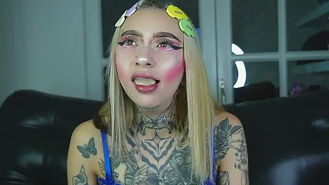 Snapshot of miss___angel chatting on 02.28.26 miss angel online show from 02.28.26