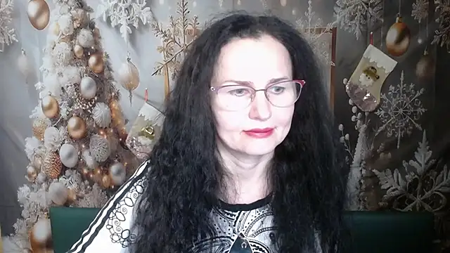 Miroslava Happi online show from 12.22.25