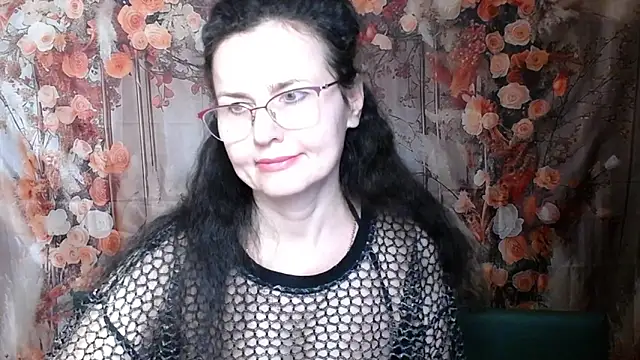 Miroslava Happi online show from 02.15.26