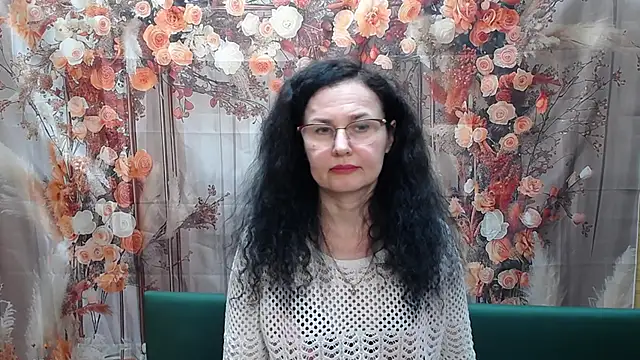 Miroslava Happi online show from 04.11.26