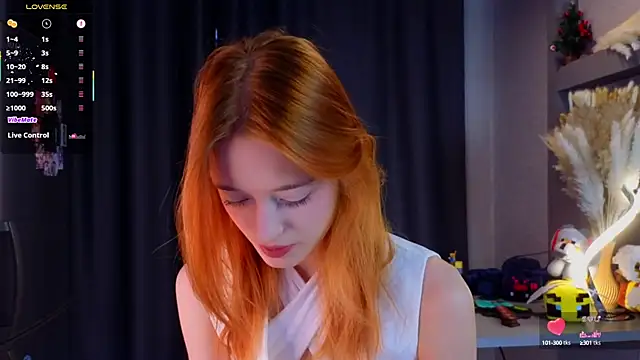 Snapshot of Hisoka_akerley chatting on 03.05.25 Hisoka akerley online show from 03.05.25