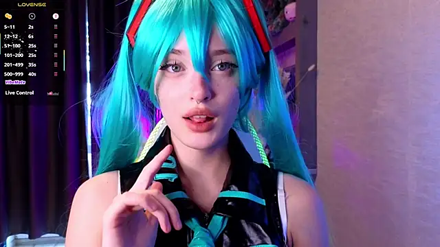 Hisoka akerley online show from 05.30.26