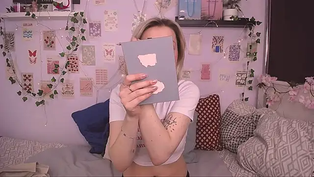 EllySunlover online show from 03.05.25