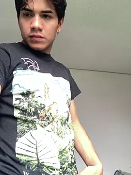 shadowsofgarden online show from 04.10.26