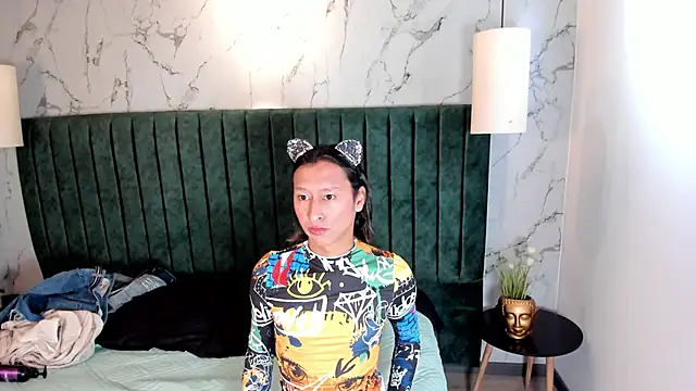 Snapshot of Georgina_Palacios_ chatting on 09.17.25 Georgina Palacios online show from 09.17.25