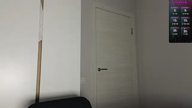 Sakura Moore online show from 11.15.25