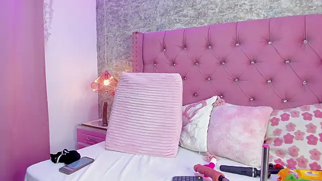 BrithanyParker  online show from 01.06.26