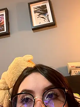 ValentinaOrtiz3 online show from 05.27.26