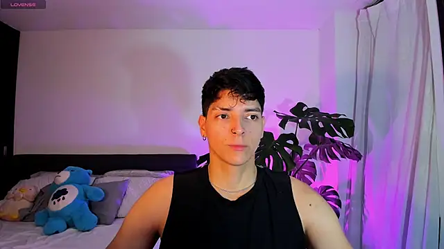  JacobMiller   online show from 09.17.25