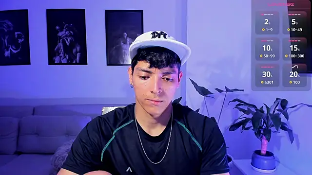 Snapshot of _JacobMiller__ chatting on 04.17.26 JacobMiller online show from 04.17.26