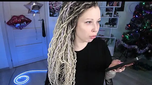 HoneySallyMoore online show from 01.16.26