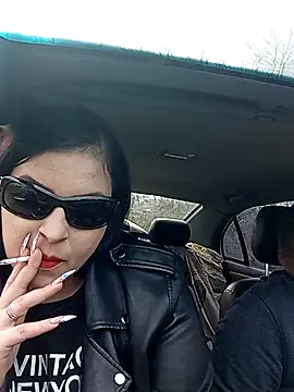 Greta Tamar online show from 03.17.25