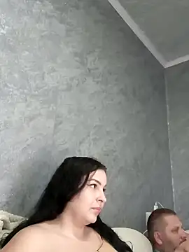 Greta Tamar online show from 03.21.25