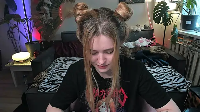 Alexa Pirs online show from 03.03.26