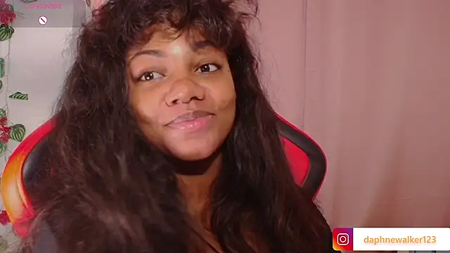 Daphnewalker   online show from 02.10.26