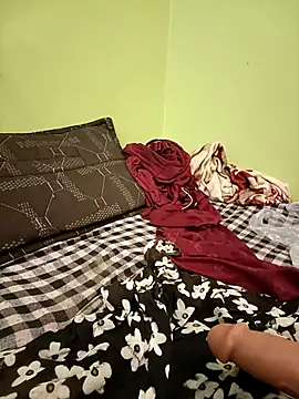 Snapshot of KEEP879_346 chatting on 11.20.25 KEEP879 346 online show from 11.20.25