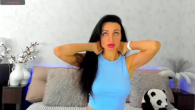 Tina Mart online show from 09.11.25