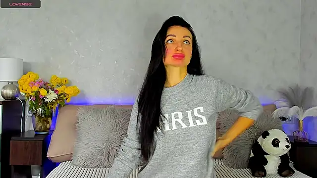 Tina Mart online show from 10.20.25