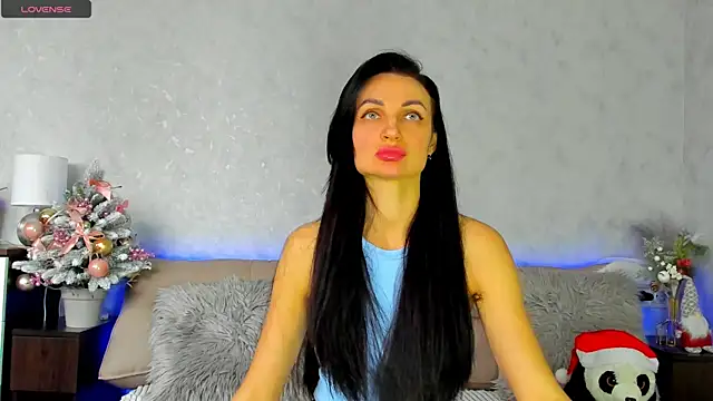 Tina Mart online show from 12.18.25