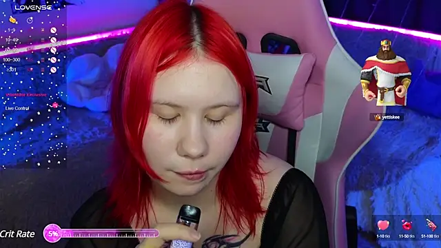 Snapshot of Little_kitsune1707 chatting on 03.18.25 Little kitsune1707 online show from 03.18.25