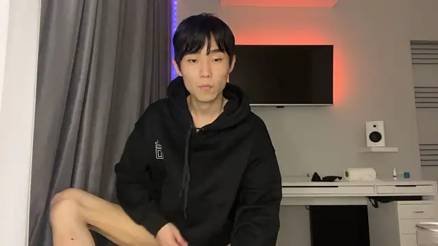 Snapshot of Brian_Stars chatting on 02.28.25 Brian Stars online show from 02.28.25