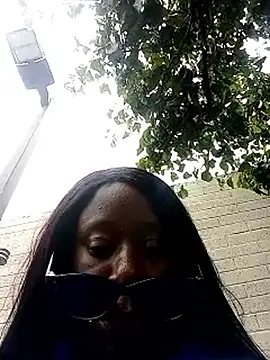 Jazmine-Valentine online show from 06.05.26