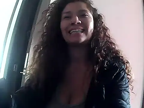 Snapshot of Cielo_carpentier69 chatting on 10.16.25 Cielo carpentier69 online show from 10.16.25