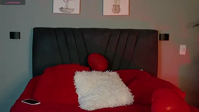 alejandra jonees online show from 02.20.25