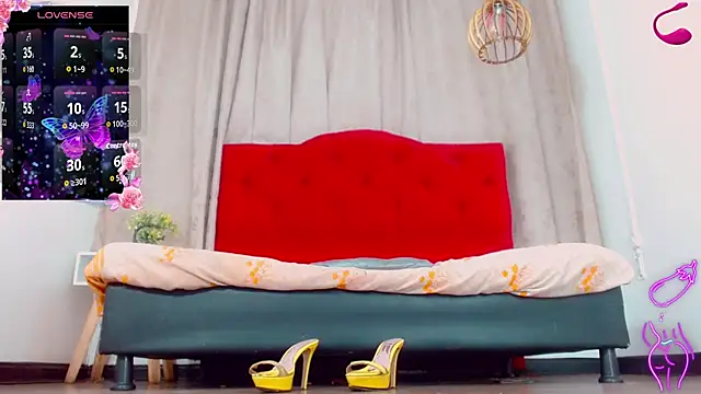 katha Crawford online show from 10.27.25