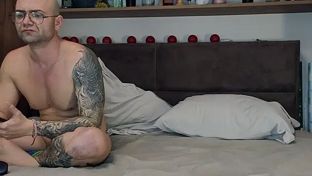 Snapshot of JackAdelaide chatting on 03.21.25 JackAdelaide online show from 03.21.25