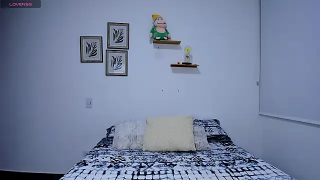 Snapshot of sarita_bigbooty_ chatting on 03.01.26 sarita bigbooty online show from 03.01.26