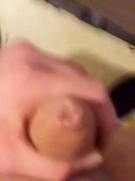 Snapshot of Bigdick420anal chatting on 11.24.25 Bigdick420anal online show from 11.24.25