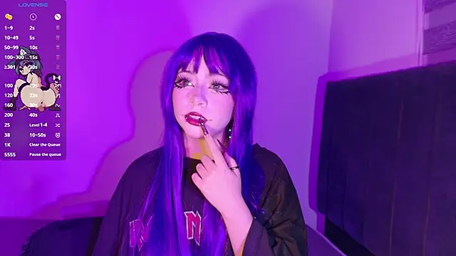 purplelilith3 online show from 07.04.26