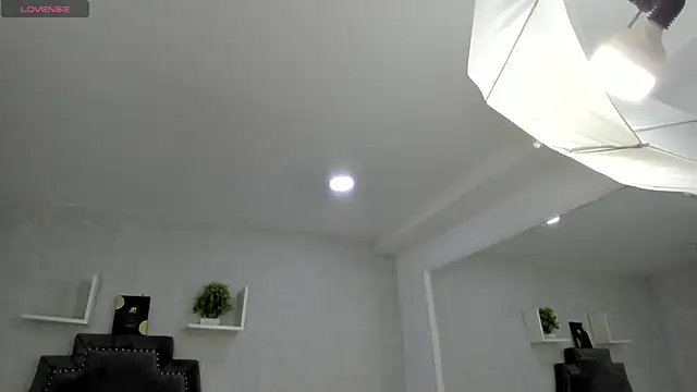 EmiliaRose  online show from 11.10.25